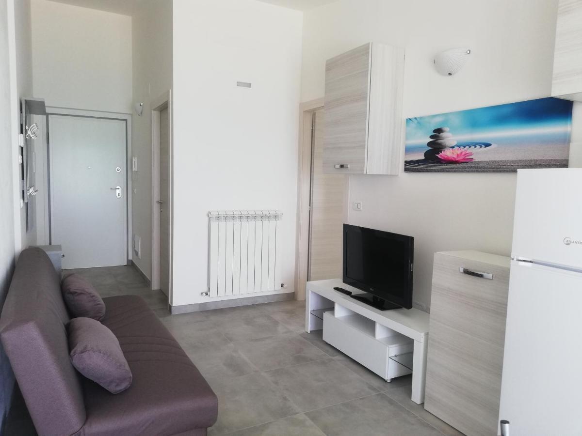 Attico Fronte Mare Apartment Martinsicuro Bagian luar foto